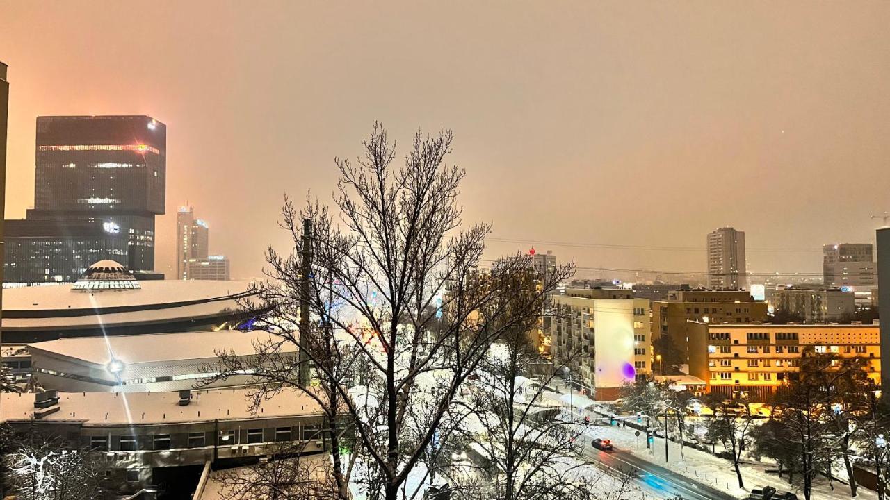 Apartament Z Widokiem Na Spodek カトヴィツェ エクステリア 写真