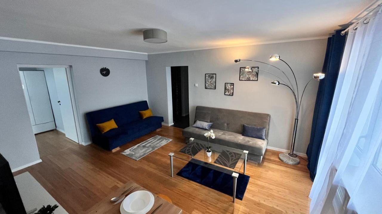 Apartament Z Widokiem Na Spodek カトヴィツェ エクステリア 写真