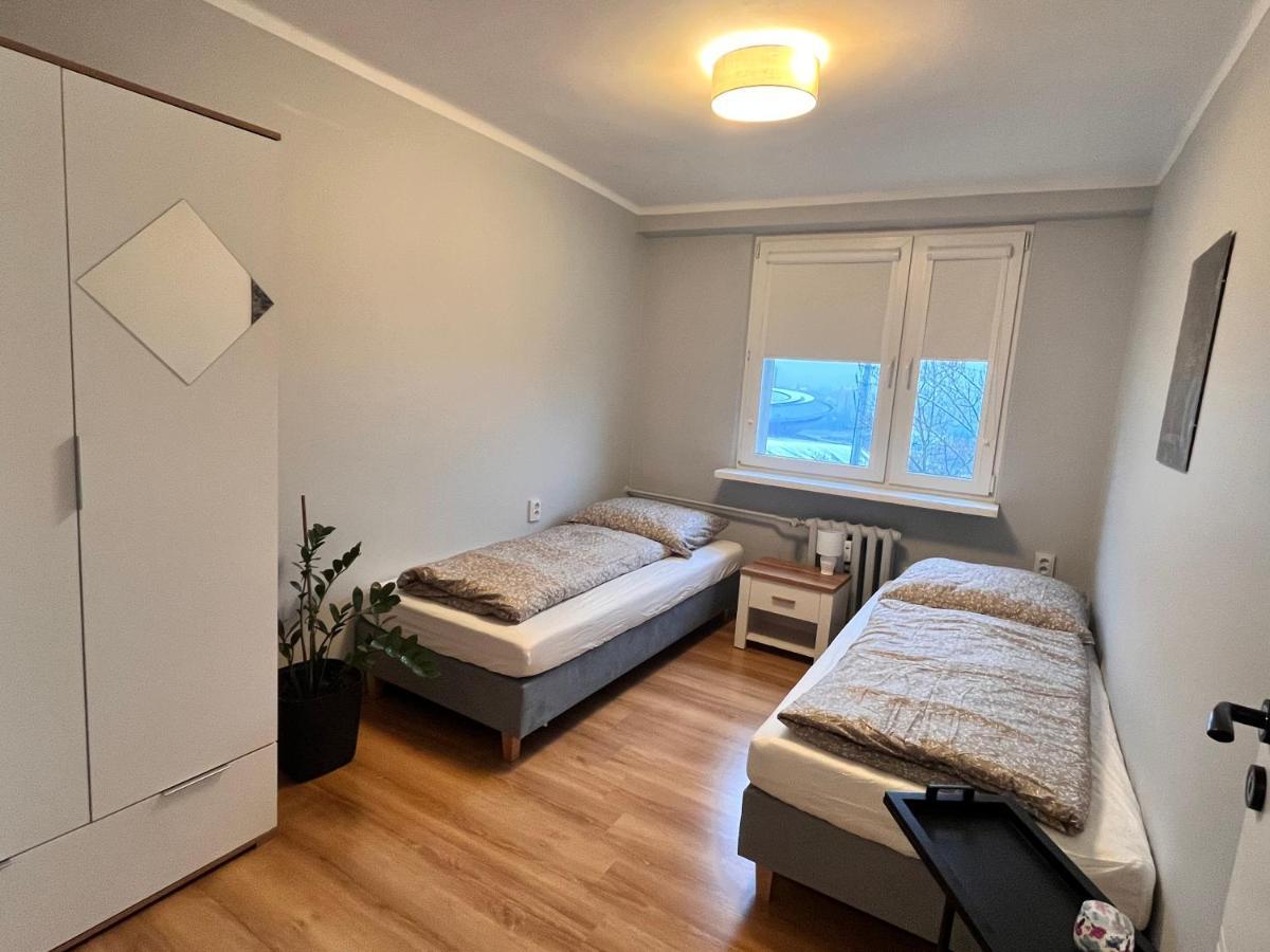 Apartament Z Widokiem Na Spodek カトヴィツェ エクステリア 写真